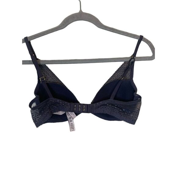 Victoria's Secret Incredible by VS Lightly Padded Plunge Bra Gray Size 34C - Picture 3 of 6